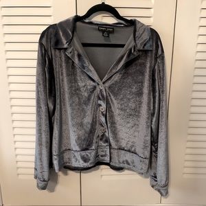 Robert Louis XL Grey Velvet Button Up